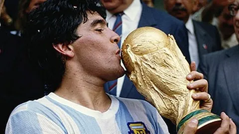 “专家称芒特无意加盟国米，高价引援难成行”