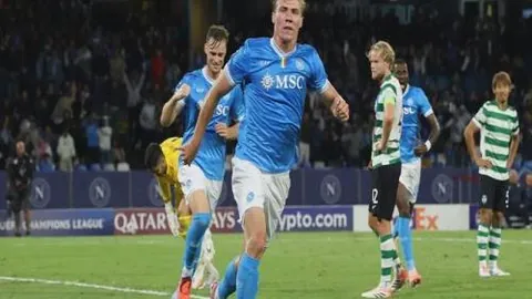 蓉城领跑热议：中超三队争冠，泰山成潜在搅局者